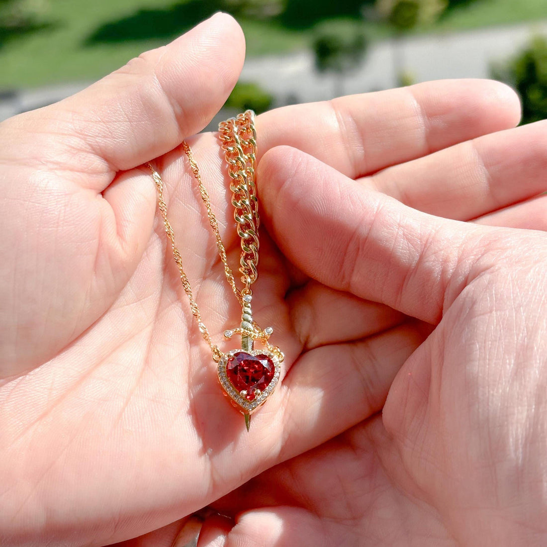 2Pcs Sword Heart Creative Couple Necklace for Women Men.